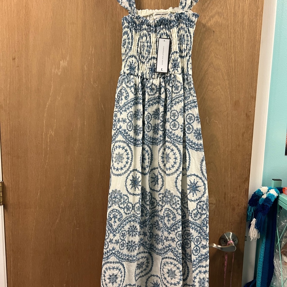 Goodnight Macaroon Blue & White Printed Maxi Dress - Picture 9 of 11